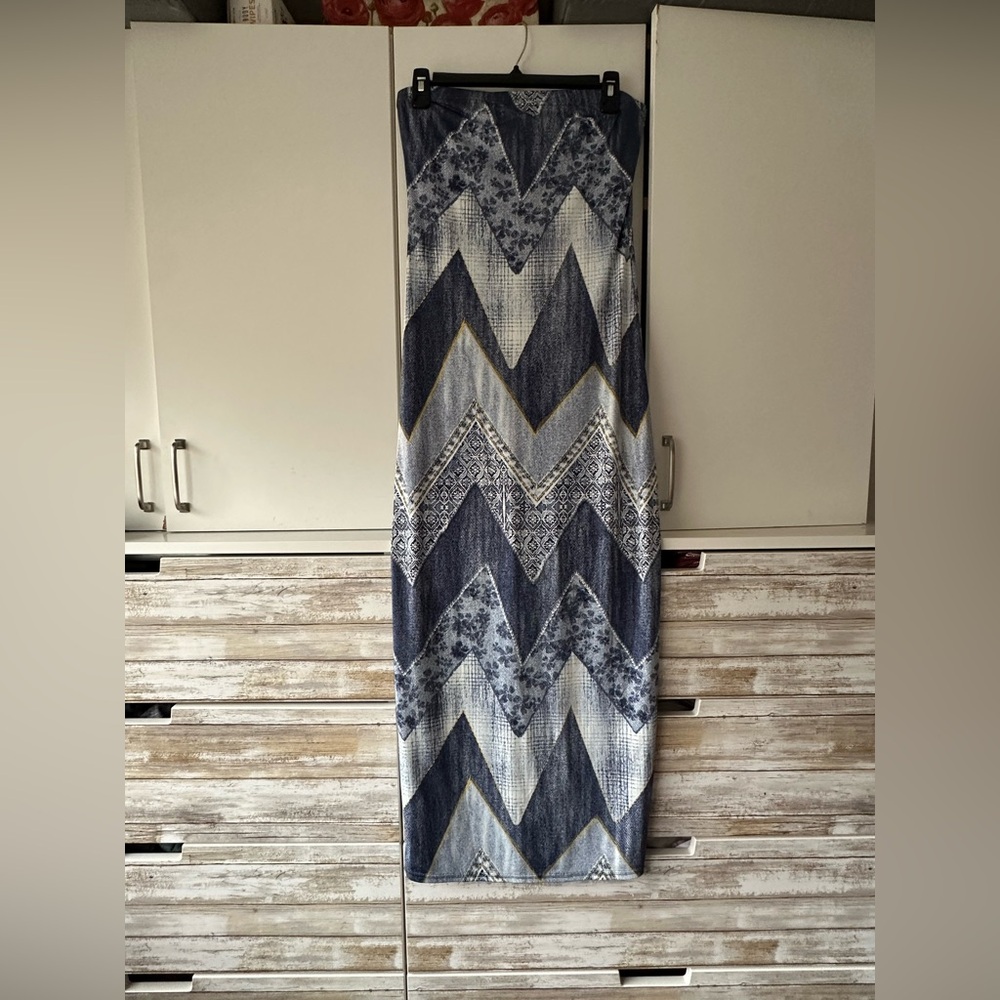 ✨ NWT Jolie & Joy Strapless Chevron Maxi Dress Gray Blue Juniors L